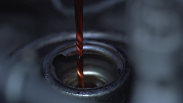 How to Tell If You Need a Transmission Fluid Flush
