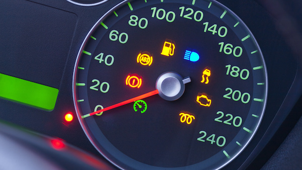 Why You Shouldn’t Ignore Your Car’s Warning Lights