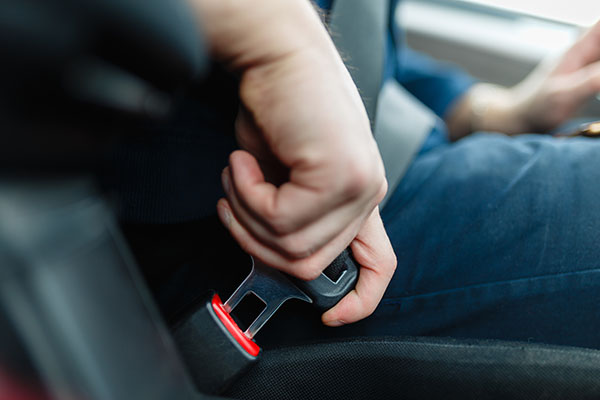 Seatbelts - How Do They Work And How To Maintain Them? | Pete's Auto Service